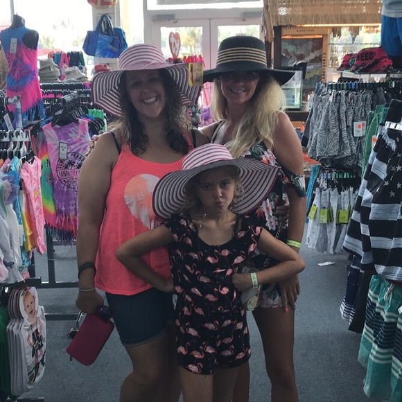 Meet your Posher, Misty - Picture 1 of 1